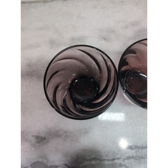 Amethyst Cordial Whiskey Glasses‎ Set, Vintage Purple Swirl Ribbed Twisted, 2.5" - Picture 6 of 9